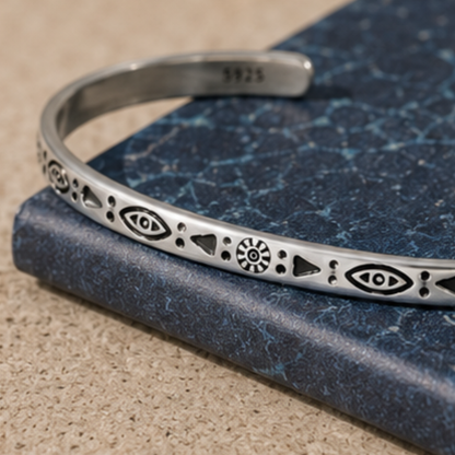 Isla Silver Bracelet | Men's Minimalist Silver Bracelet | Solbaha