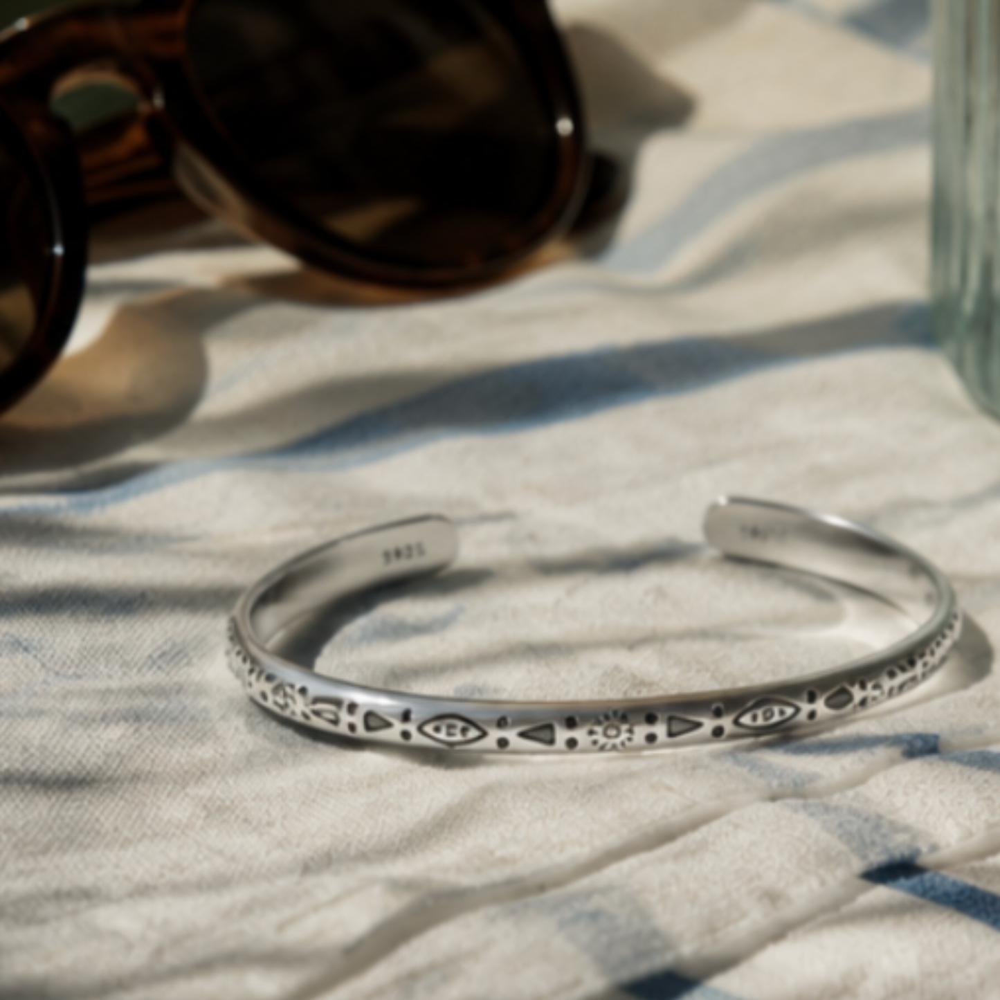Isla Silver Bracelet | Men's Minimalist Silver Bracelet | Solbaha