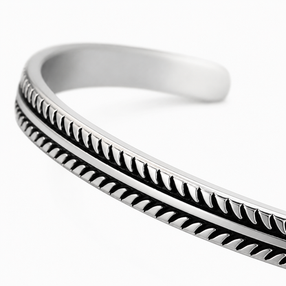 Calida Stainless Steel Bracelet | Men's Minimalist Silver Bracelet | solbaha