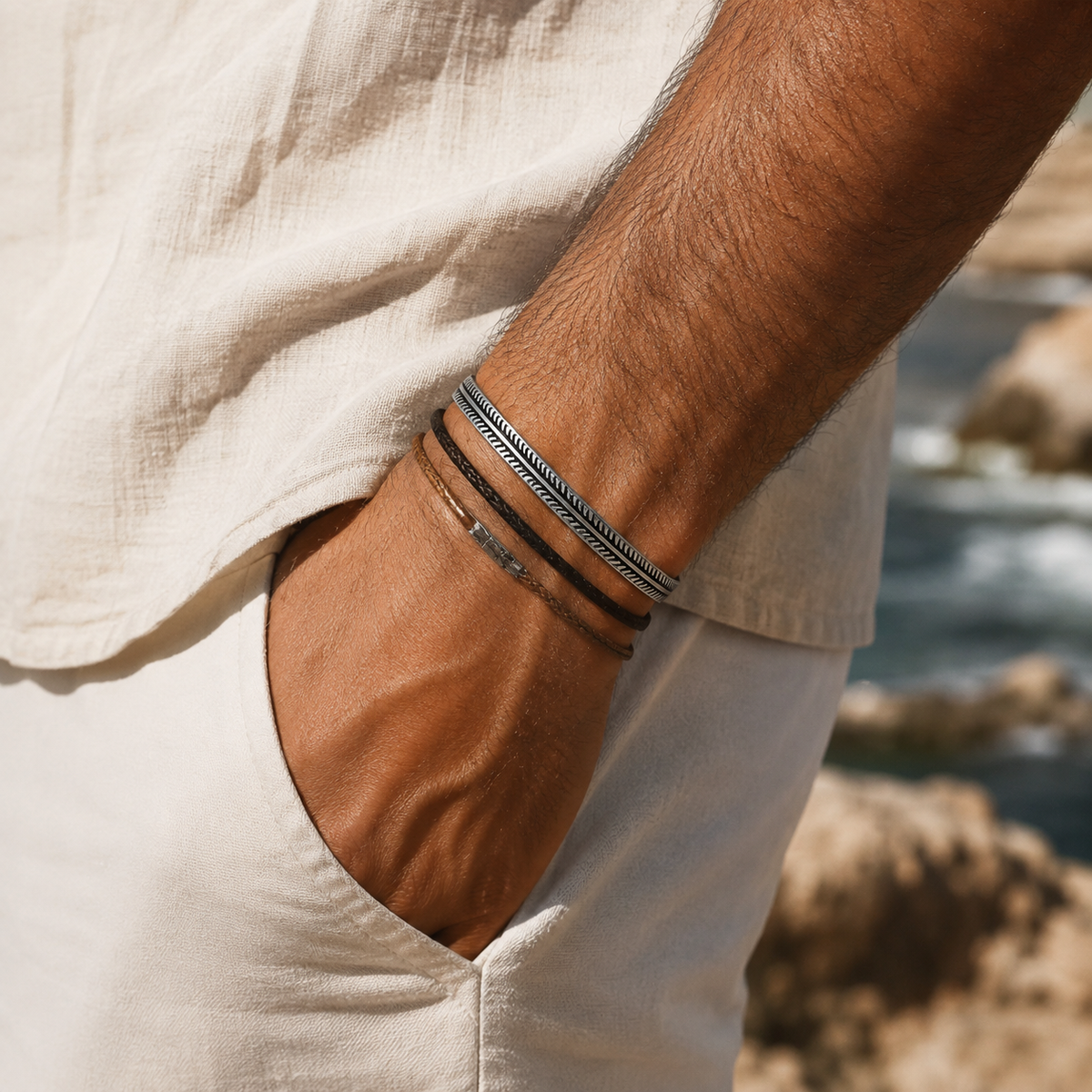 Calida Stainless Steel Bracelet | Men's Minimalist Silver Bracelet | solbaha
