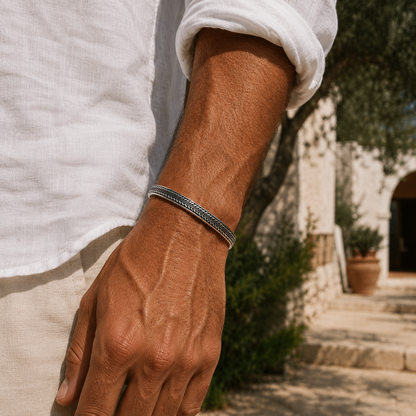 Costa Stainless Steel Bracelet | Men's Minimalist Silver Bracelet | solbaha