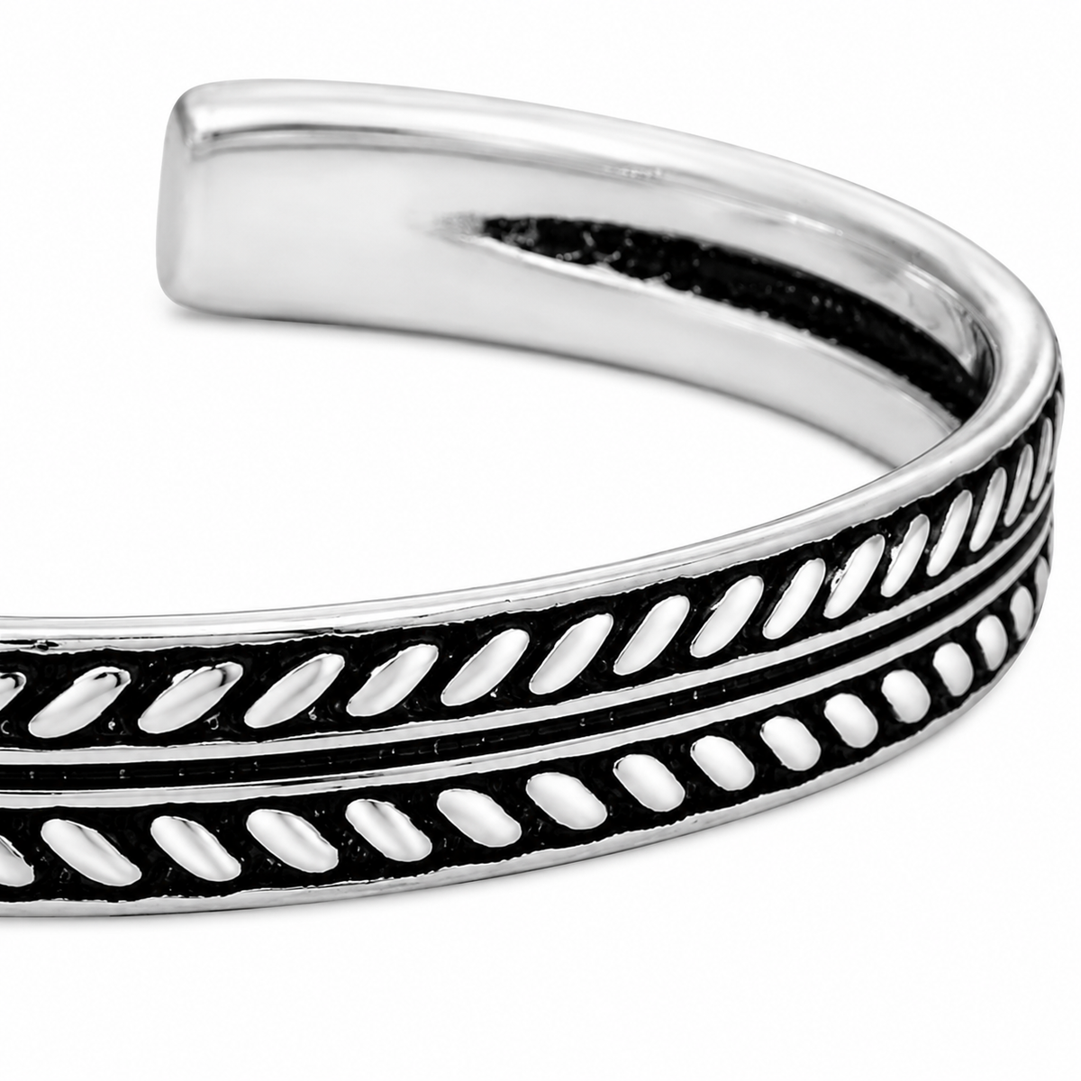 Costa Stainless Steel Bracelet | Men's Minimalist Silver Bracelet | solbaha